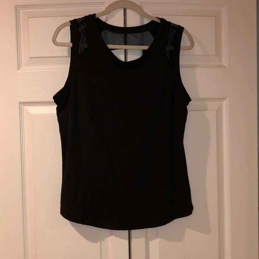 Workout tank top